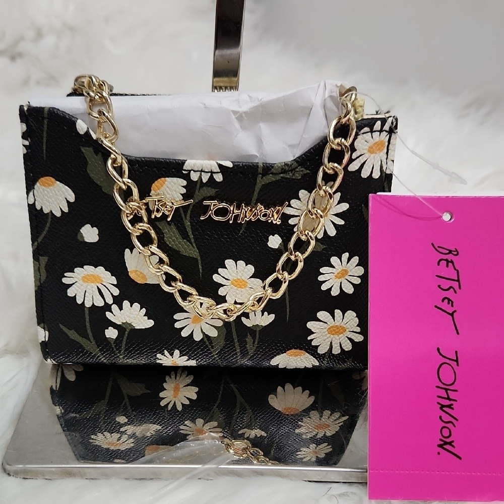 🌼▪️Betsey Johnson▪️Black Multi XOFLO Floral Chain Wallet